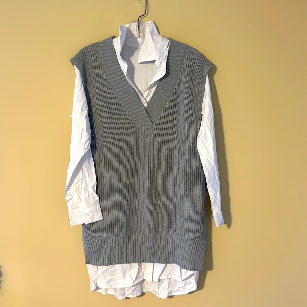Dress collar shirt & sweater vest trend